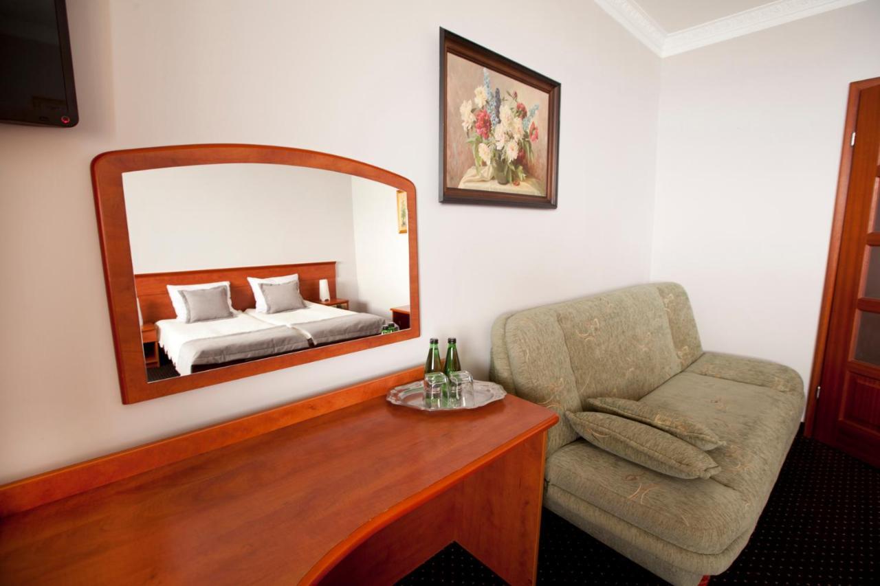 Hotel Wodnik Twoj Hotel Z Widokiem Na Morze Ustronie Morskie Bagian luar foto