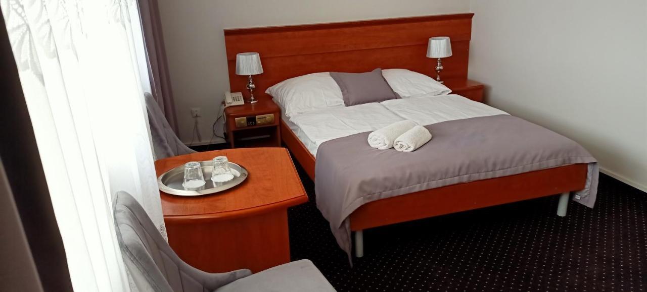 Hotel Wodnik Twoj Hotel Z Widokiem Na Morze Ustronie Morskie Bagian luar foto